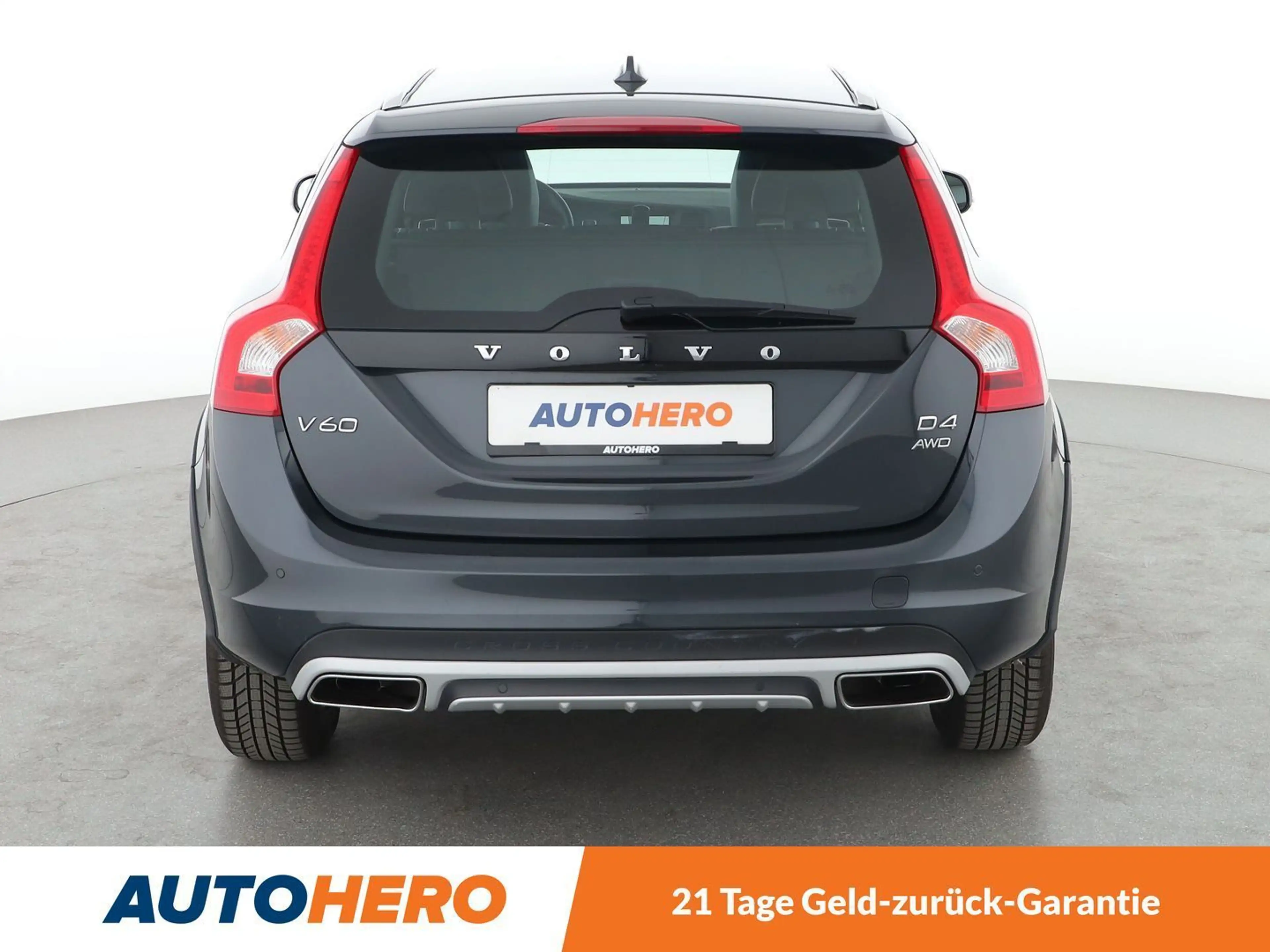 Volvo V60 Cross Country 2.4 D4 Summum AWD Aut.*NAVI*BI-XENON*TEMPO*PDC*SHZ — photo 5