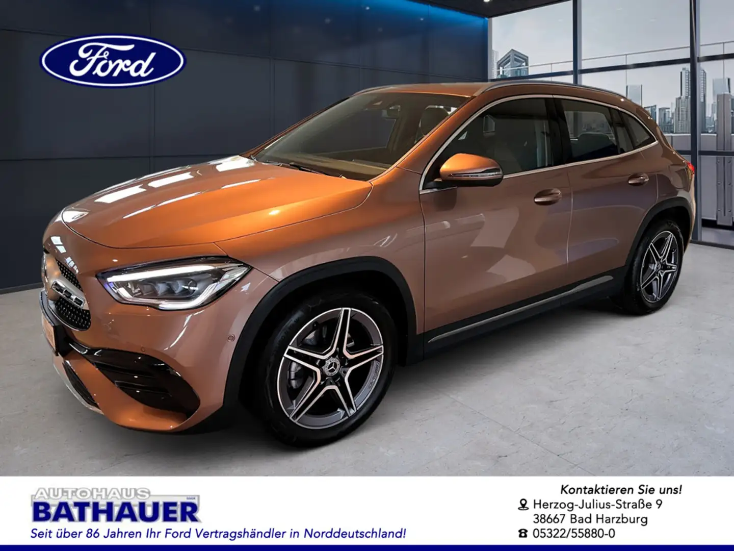 Mercedes-Benz GLA 200 AMG Line Gold - 1