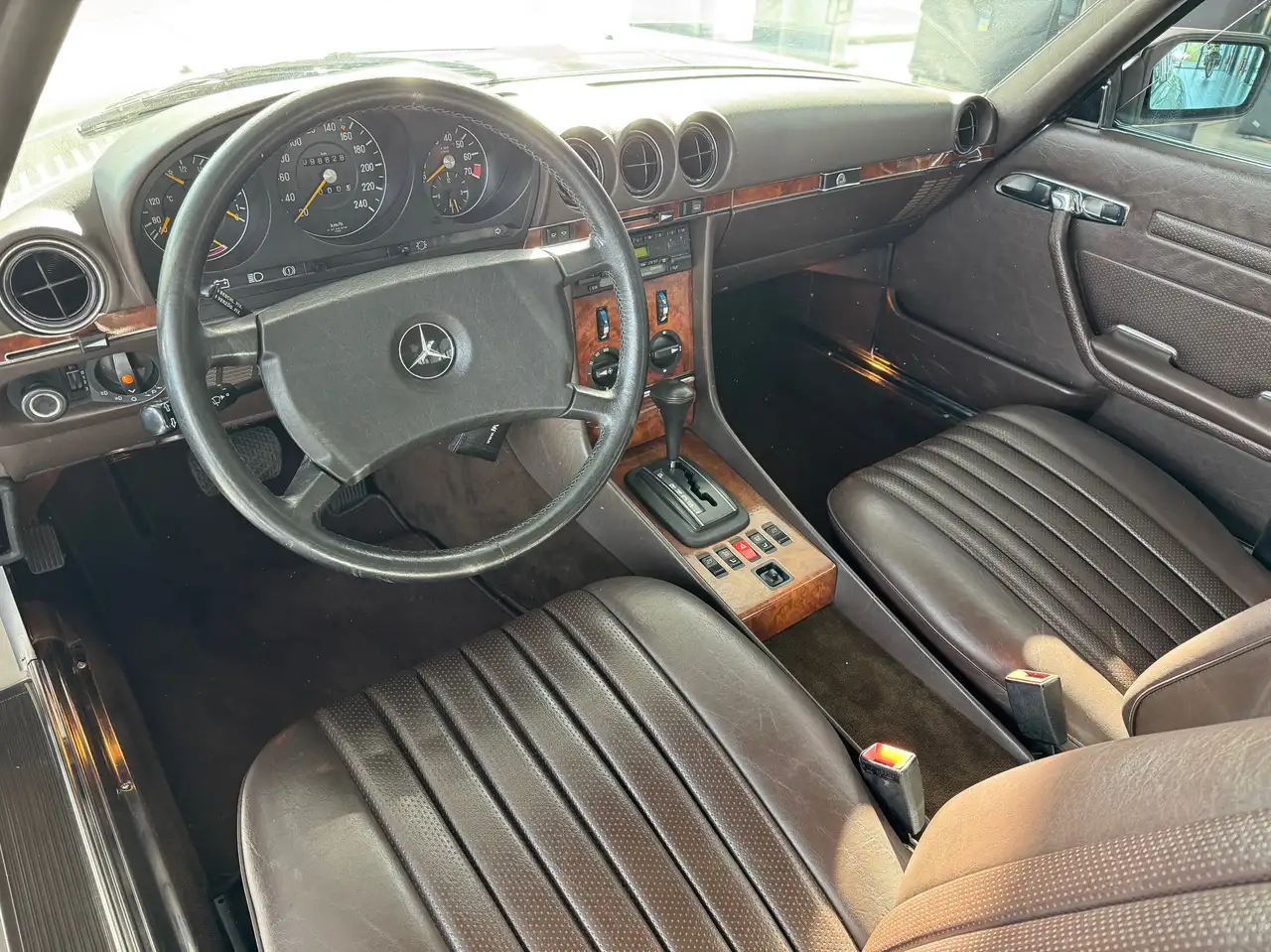 Mercedes-Benz 280 SL R107 in top Ausstattung und wunderschön, foto 10