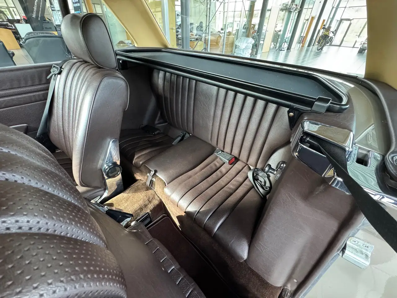 Mercedes-Benz 280 SL R107 in top Ausstattung und wunderschön, foto 12