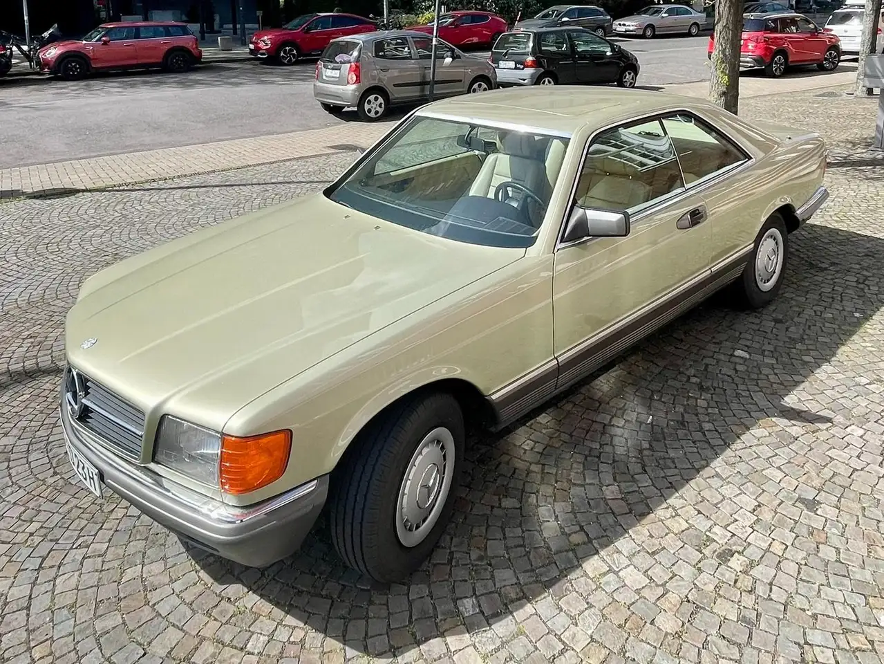 Mercedes-Benz 380 380 1983