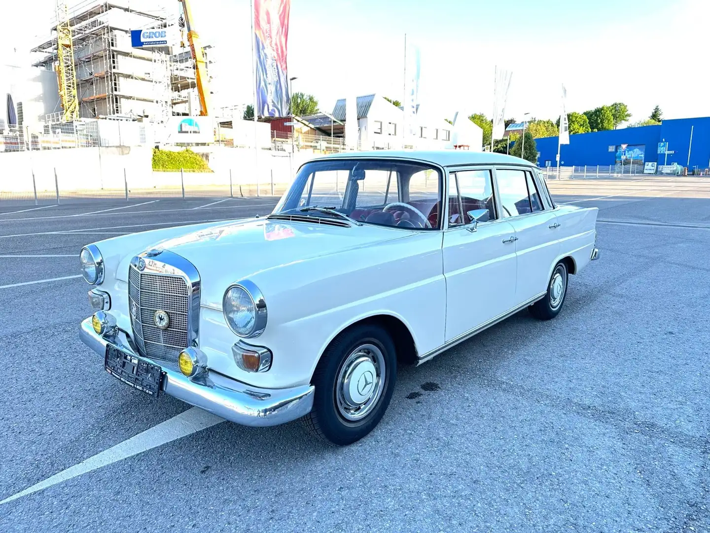 Mercedes-Benz 200 D 12.1967 Alb - 1