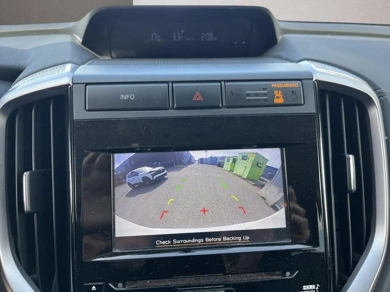 Subaru Ascent снимка Subaru Ascent