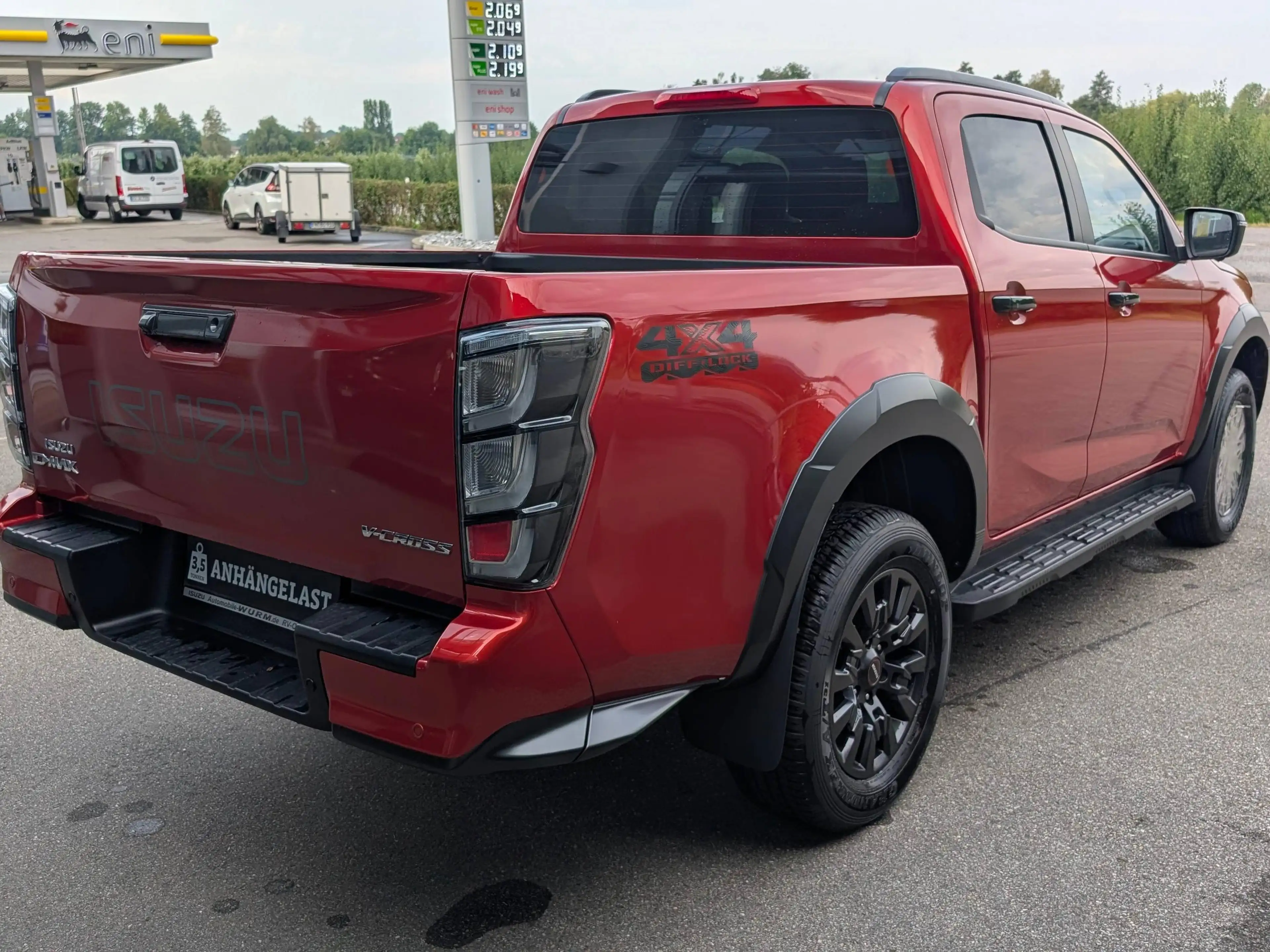 Isuzu D-Max D-Max 2.2 Double Cab 4WD AT V-Cross — photo 5