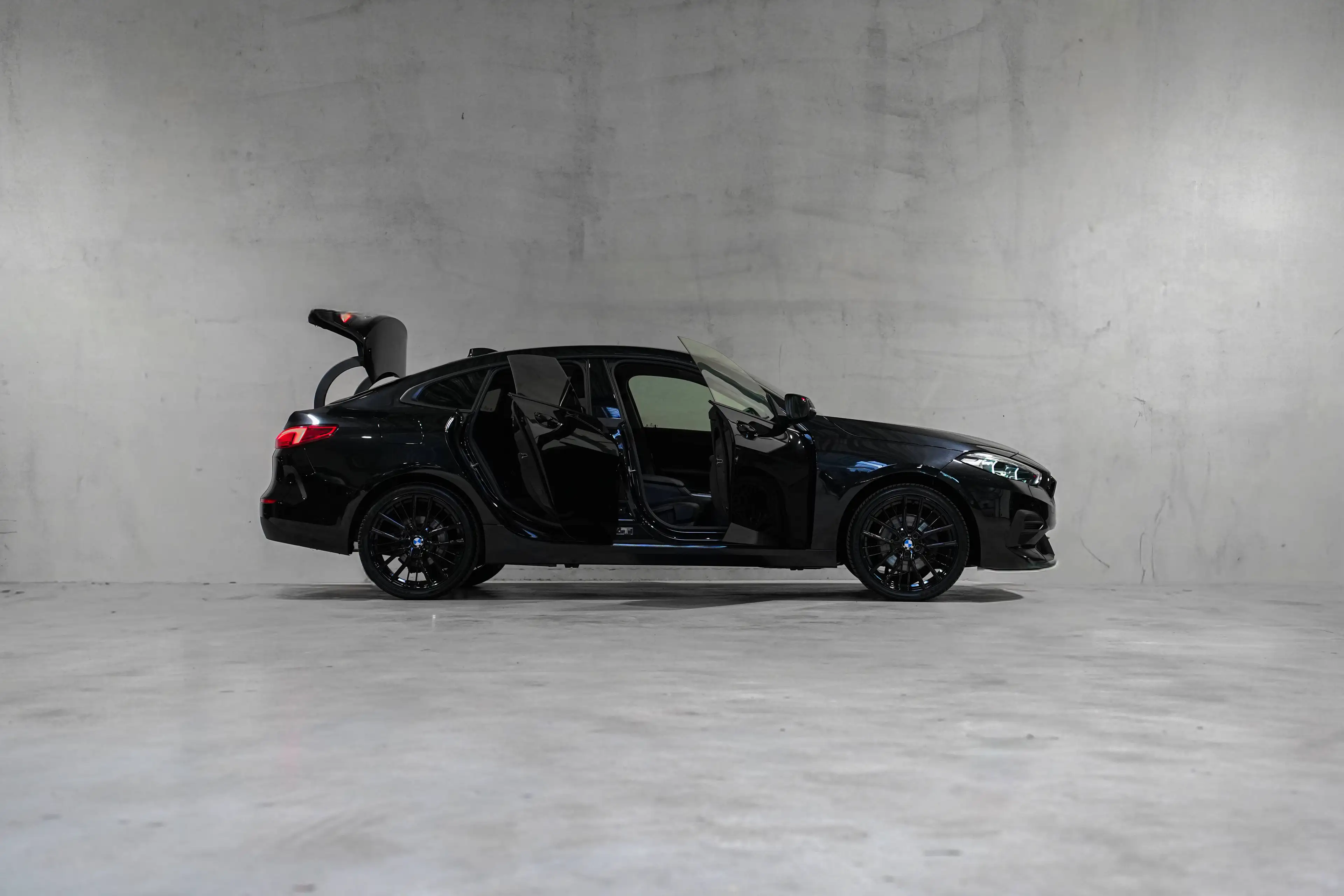 BMW 218 ✖️ 19' PACK M | LED | FULL BLACK | TVA ✔️ — photo 6