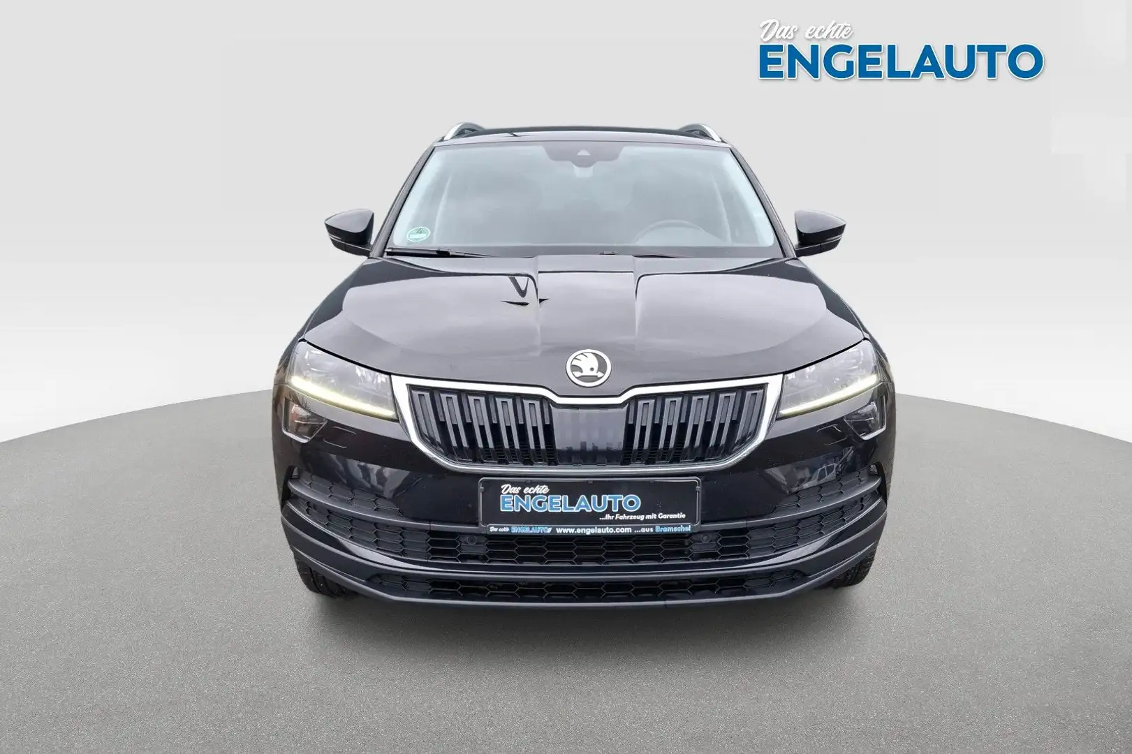 Skoda Karoq Ambition DSG LED AHK ACC Schwarz - 2