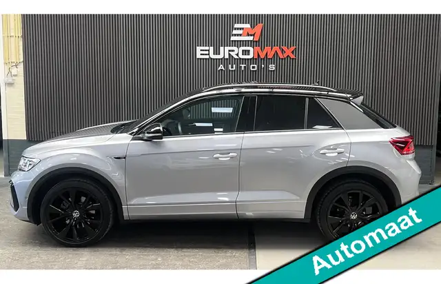Volkswagen T-Roc view 10