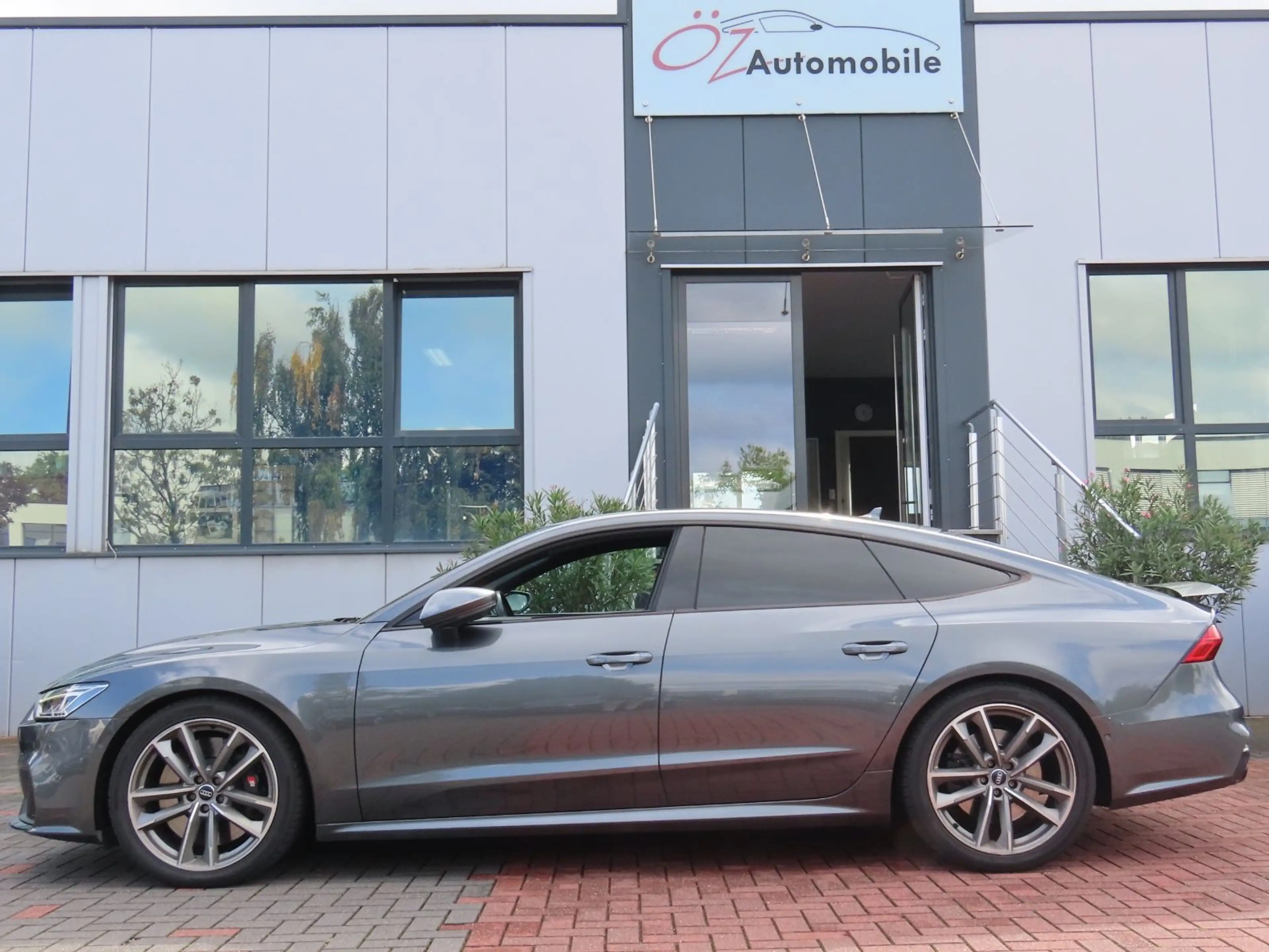 Audi S7 Sportback 3.0 TDI quattro Allradlenkung ACC — photo 14