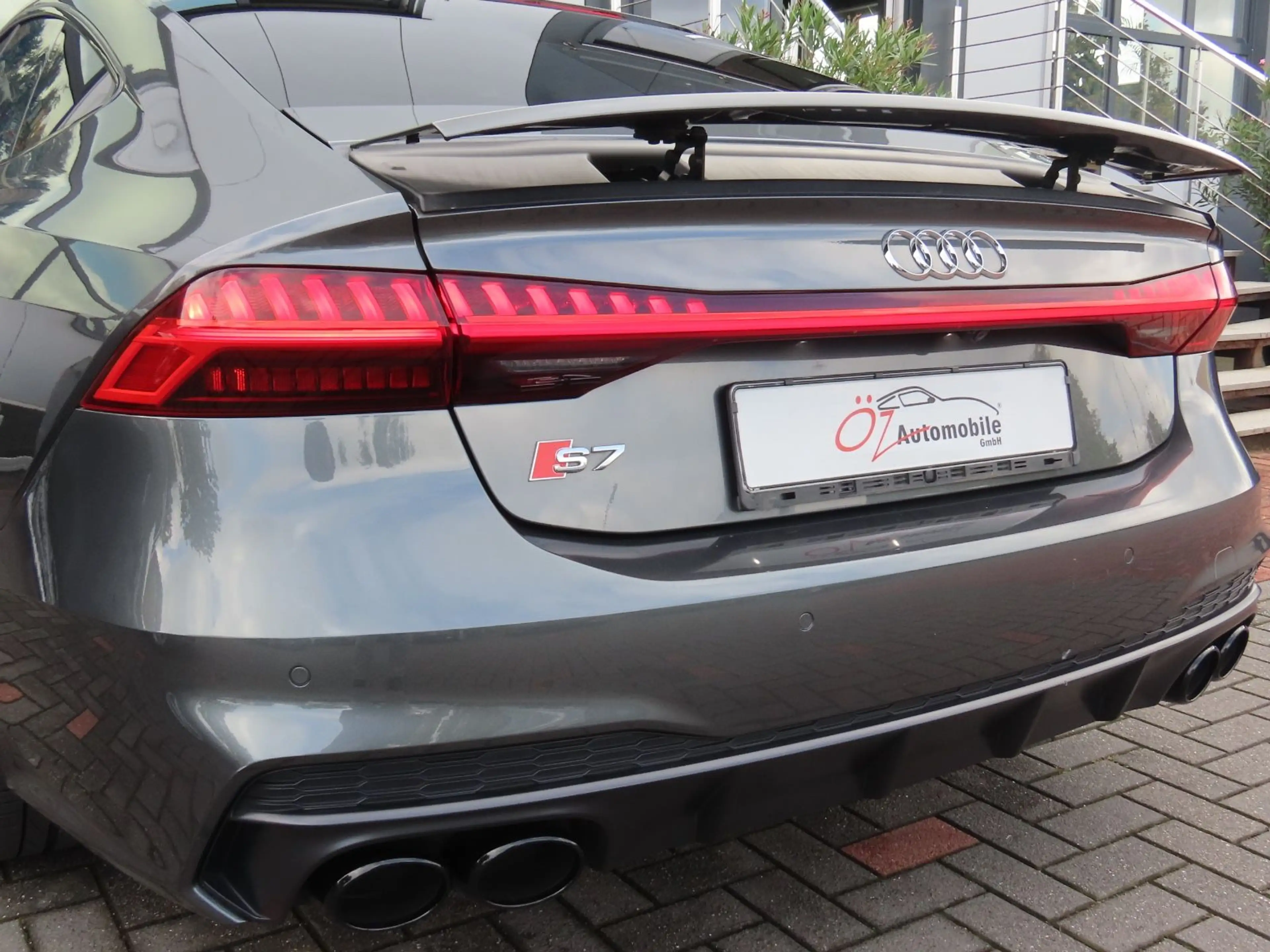 Audi S7 Sportback 3.0 TDI quattro Allradlenkung ACC — photo 11
