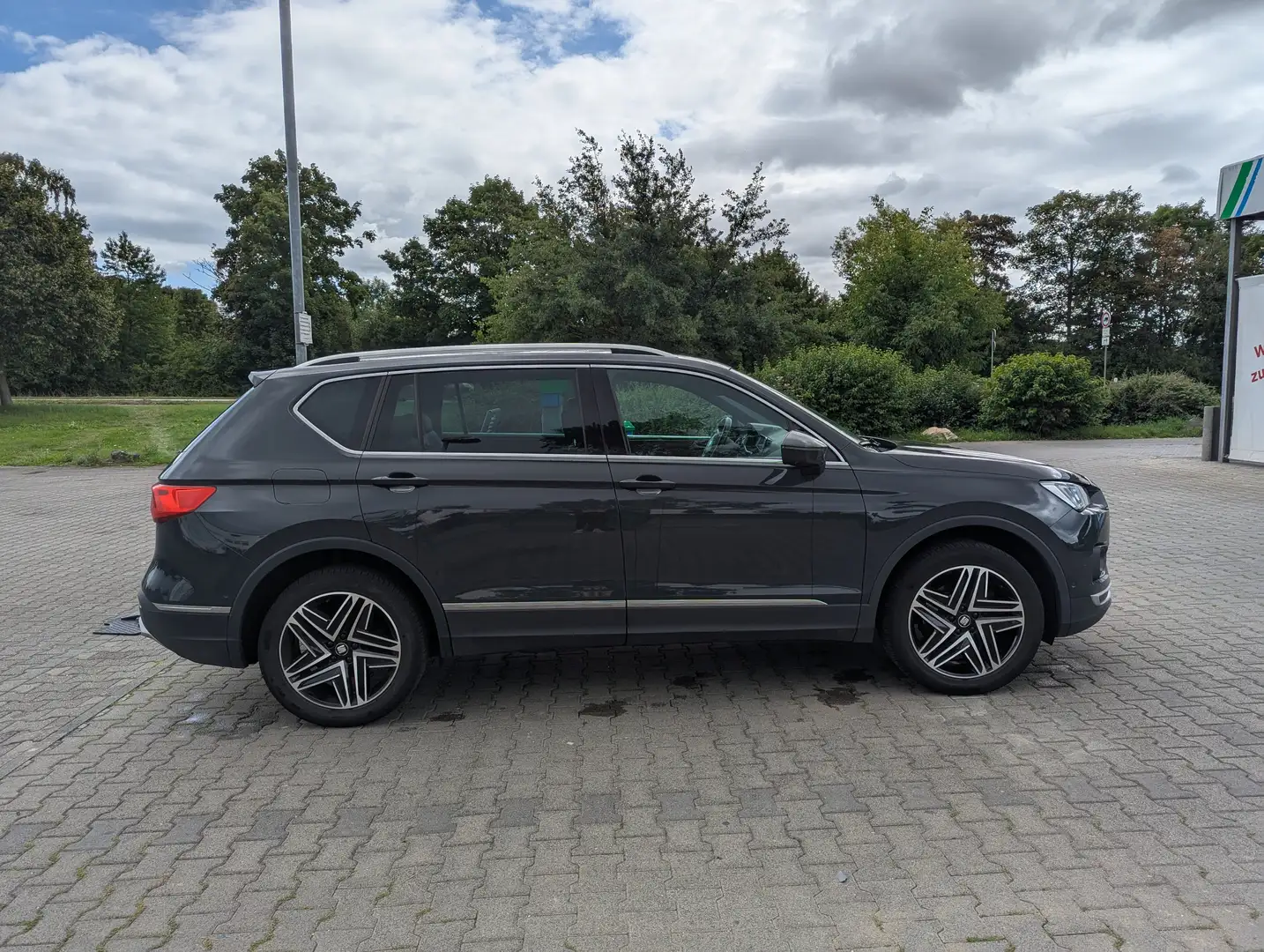 SEAT Tarraco Tarraco 2.0 TDI 4Drive DSG SCR Xcellence Grau - 2