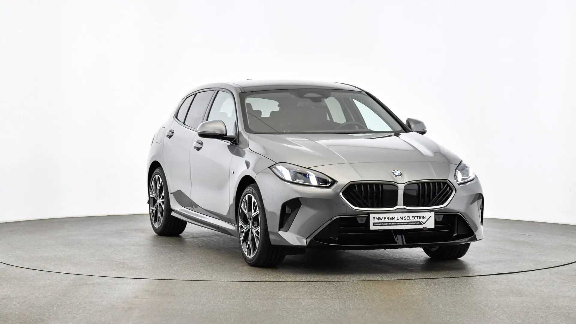 BMW 118 d Grau - 1