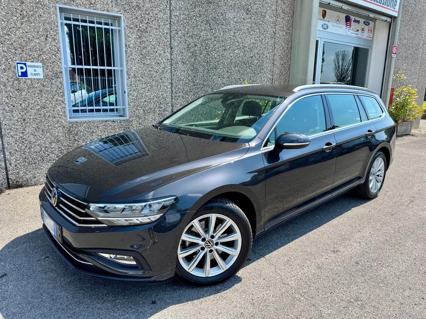 Volkswagen Passat Variant 2.0 tdi Business 150cv Grigio - 2
