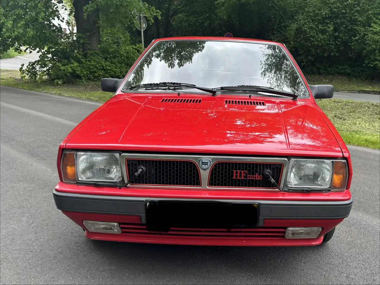 Lancia Delta HF turbo, foto 2