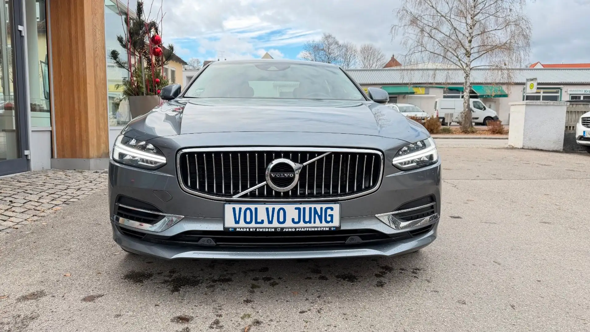 Volvo S90 T8 Inscription Plug-In Hybrid AWD/AHK/++ Grau - 1