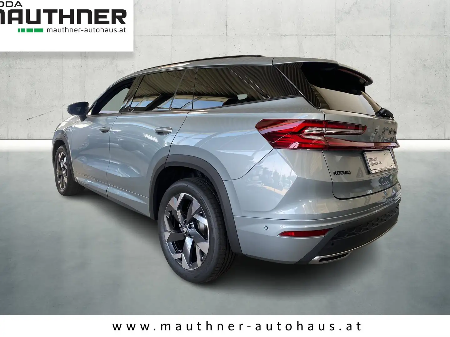 Skoda Kodiaq 2.0 TDI 142 kW 4x4 Sportline Silber - 2