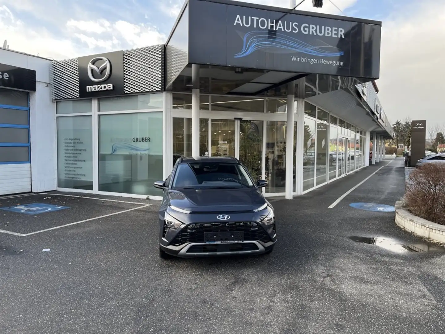Hyundai BAYON i-Line Plus 1,2 MPI y1bp1 Grau - 1