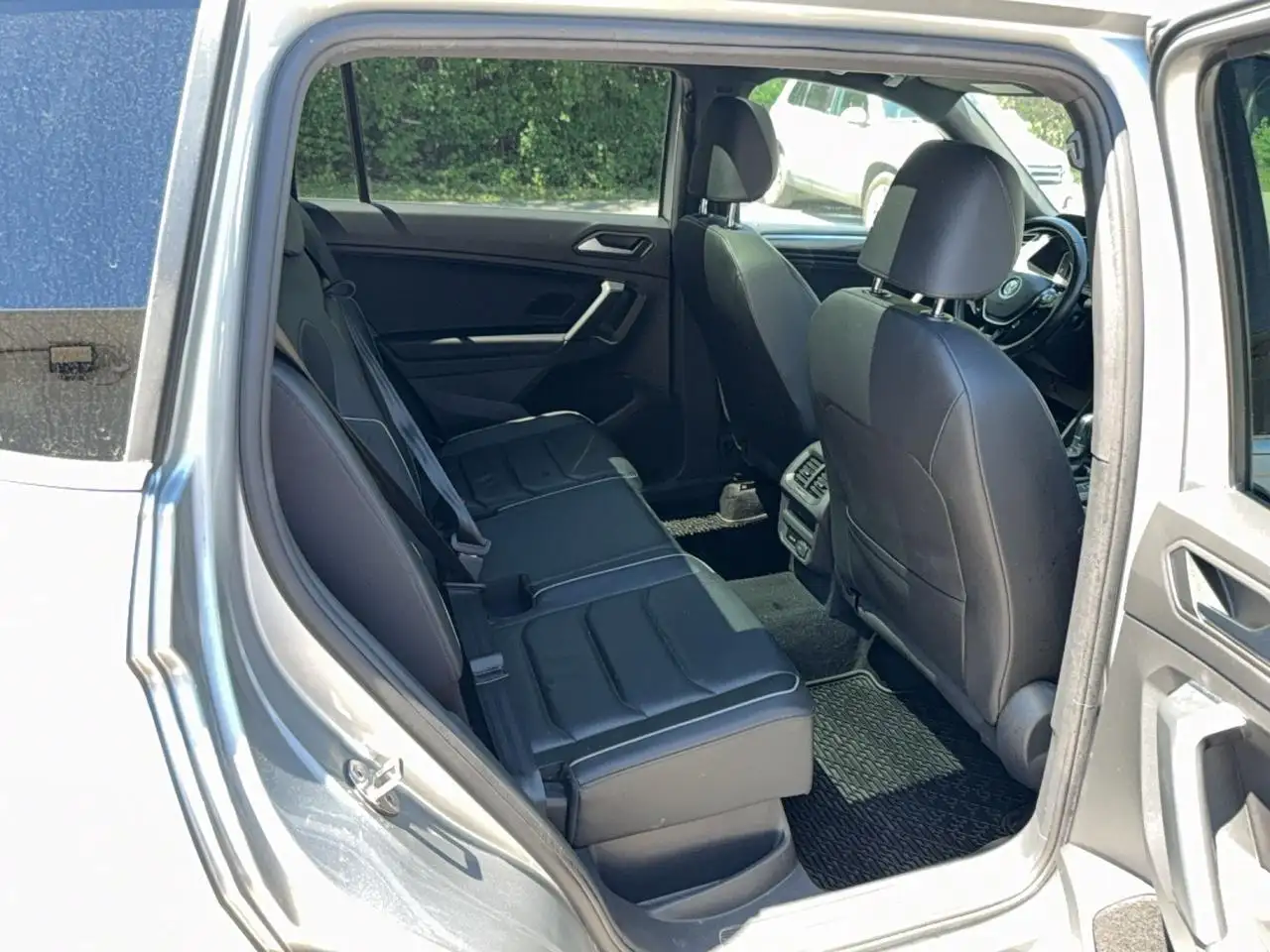 Volkswagen Tiguan снимка Volkswagen Tiguan