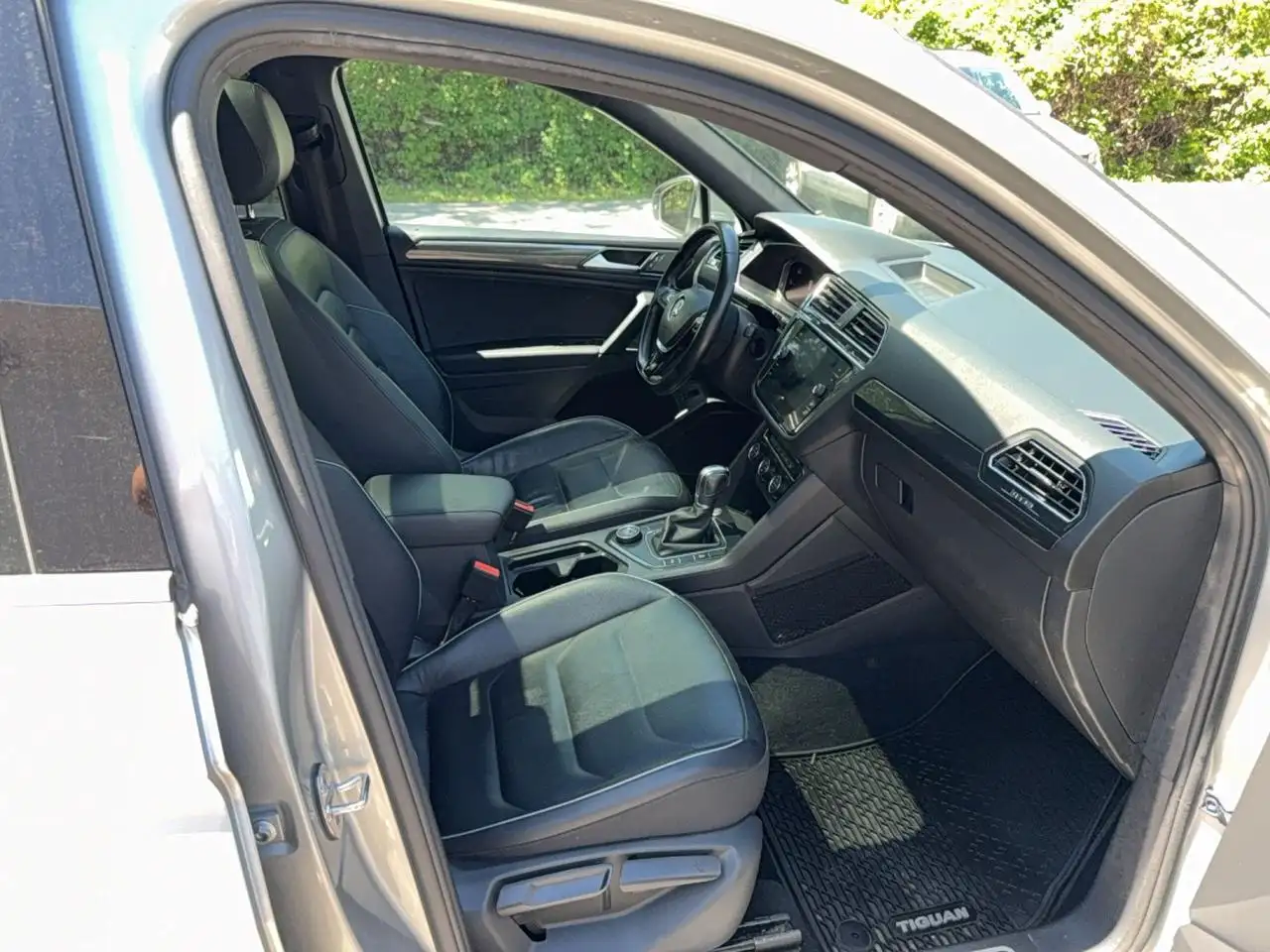 Volkswagen Tiguan снимка Volkswagen Tiguan