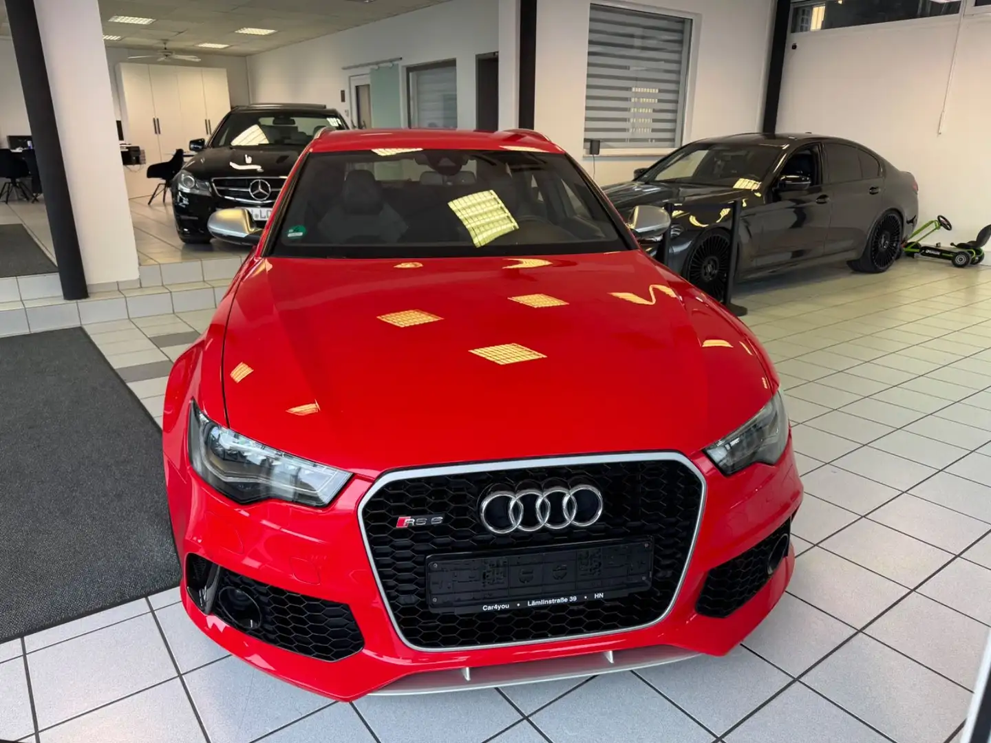 Audi RS6 Avant 4.0 TFSI Quattro 1.Hand Bose KameraACC Rot - 2