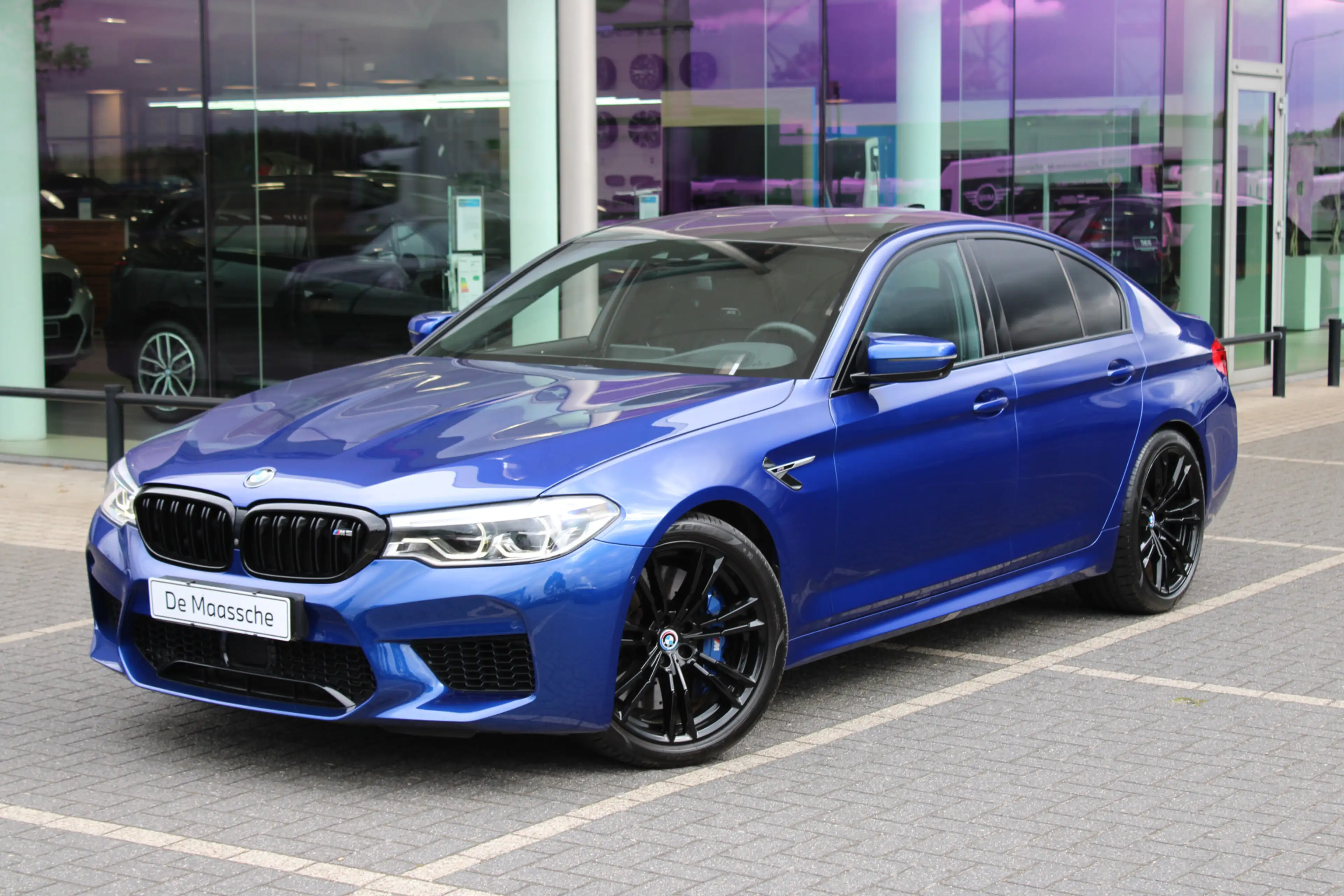 BMW M5 5 Serie Automaat / Adaptieve LED / M Multifunction — photo 4
