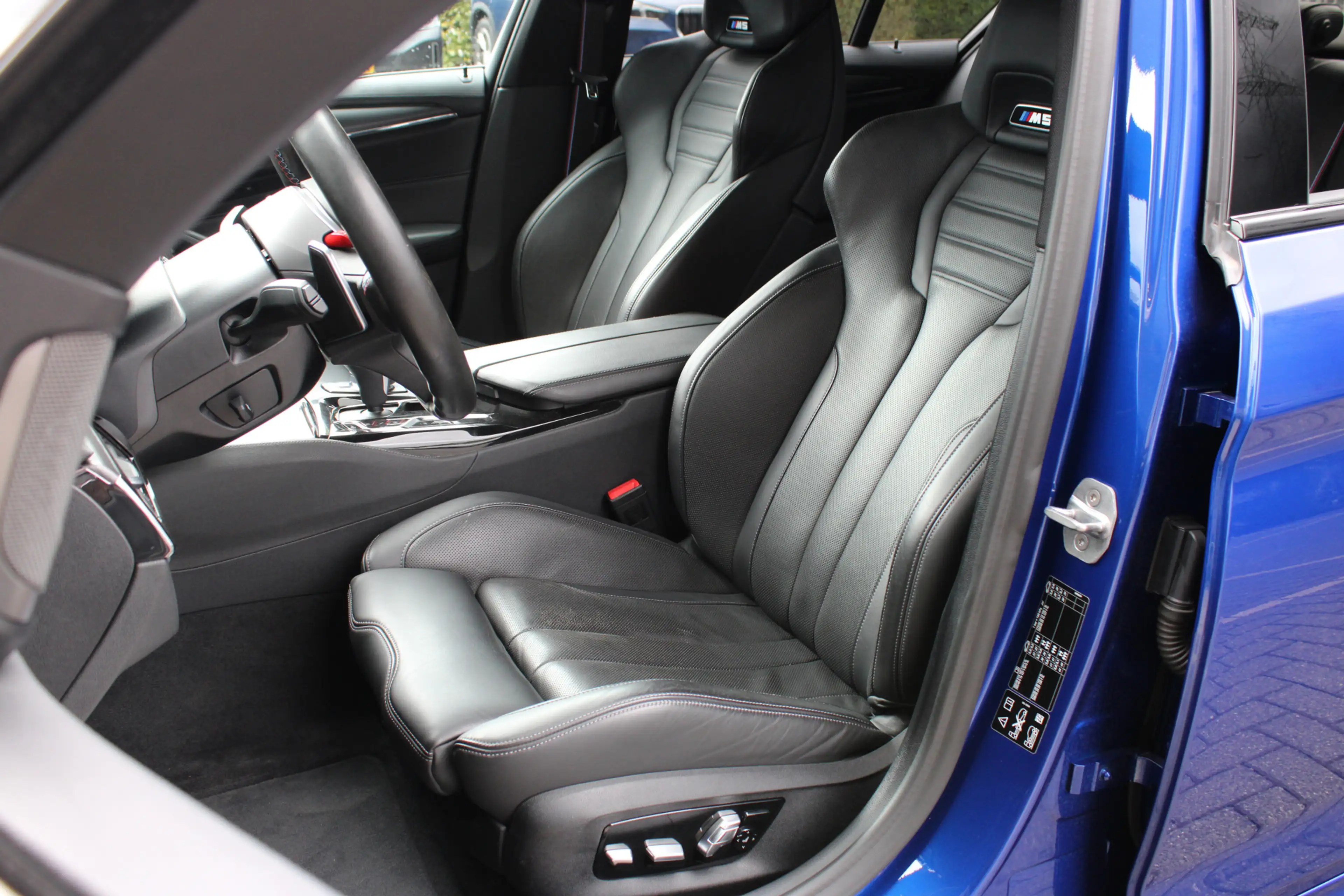 BMW M5 5 Serie Automaat / Adaptieve LED / M Multifunction — photo 3