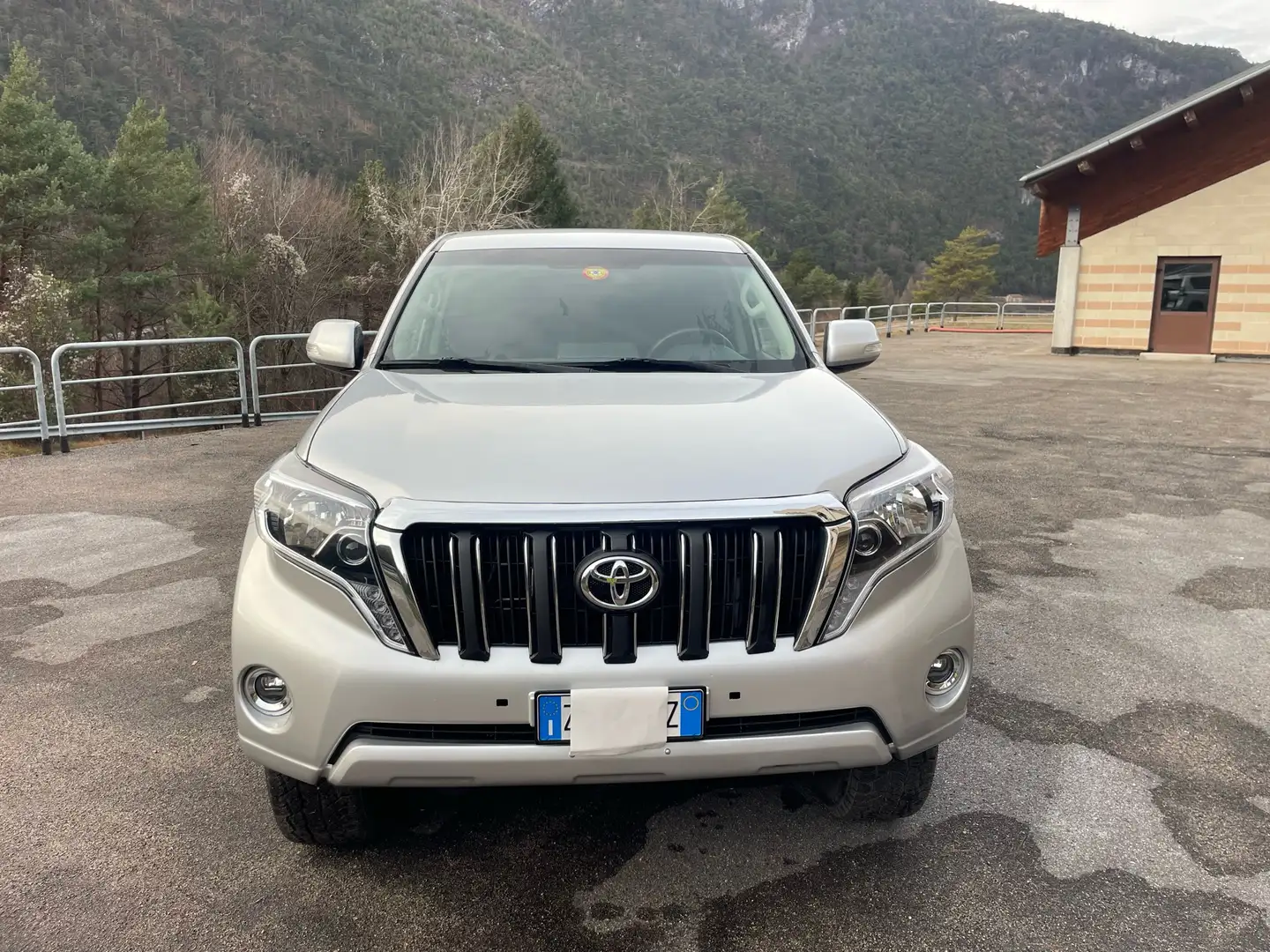 Toyota Land Cruiser 3p 3.0 d-4d Active - 2