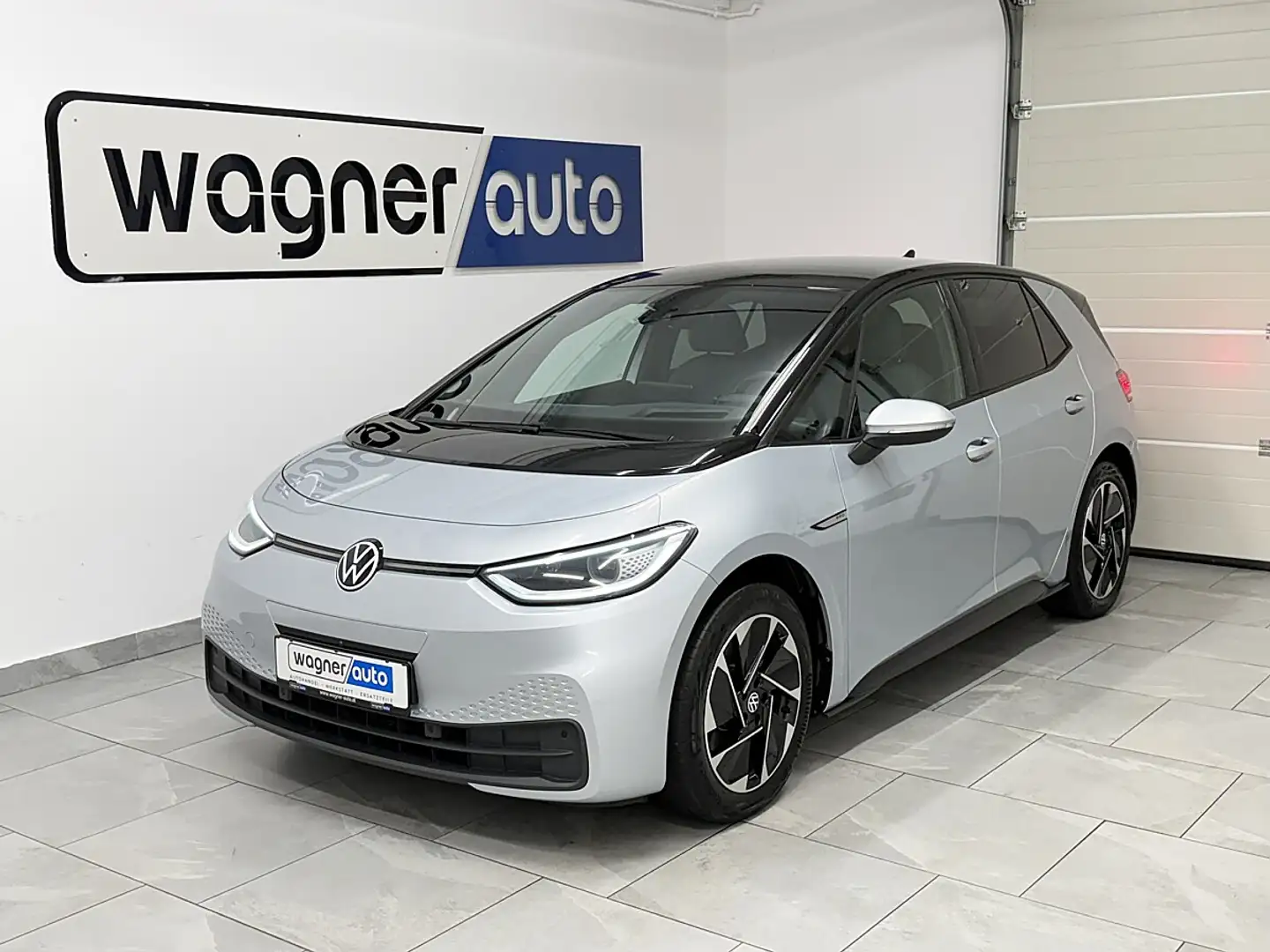 Volkswagen ID.3 ID. 3 Pro 58kWh Pro I.Q.Light Matrix LED/ACC/Na... Silber - 2