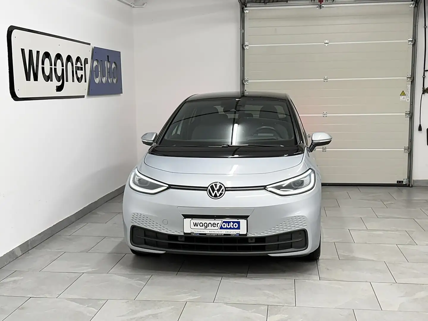 Volkswagen ID.3 ID. 3 Pro 58kWh Pro I.Q.Light Matrix LED/ACC/Na... Silber - 1
