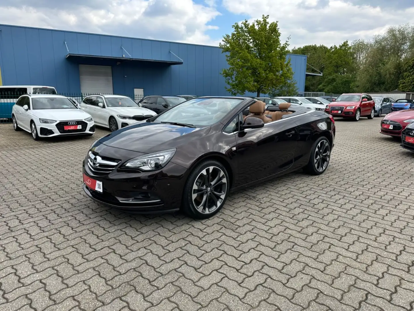 Opel Cascada 1.4 Turbo Xen NAV Sitzbelüft Leder KAM Braun - 1