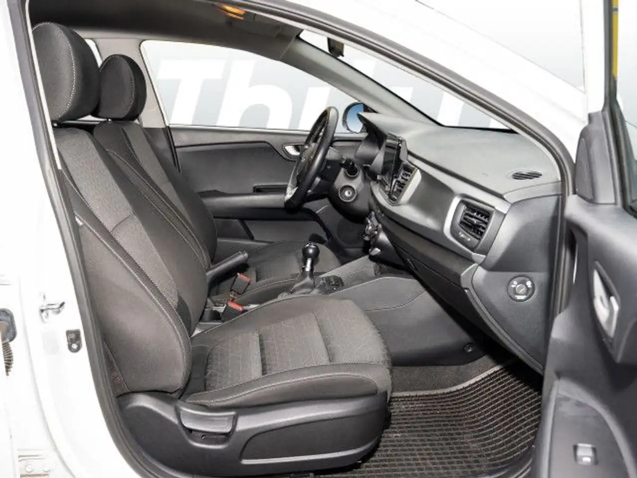 Kia Rio 1,2l 84PS Bluetooth Navi Klima Einparkhilfe 3