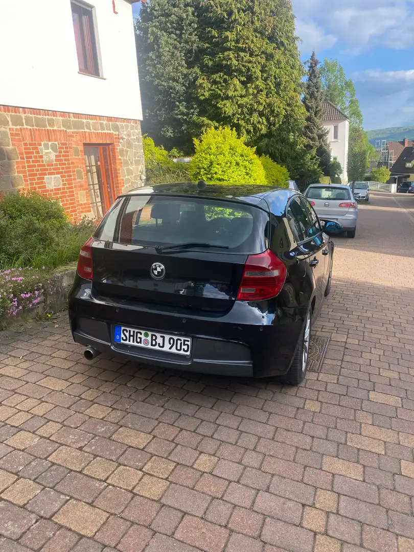 BMW 116 1er BMW E87 M-Paket ab Werk Schwarz - 2