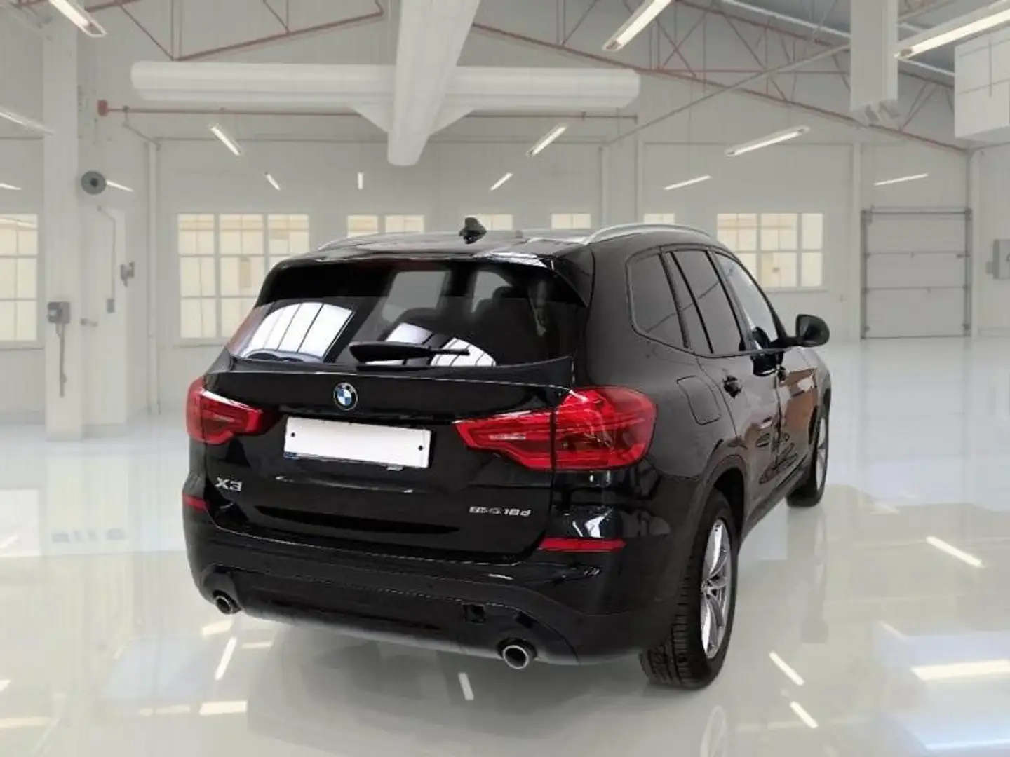 BMW X3 X3 18d Business Advantage auto - targa  GD237BH Nero - 2