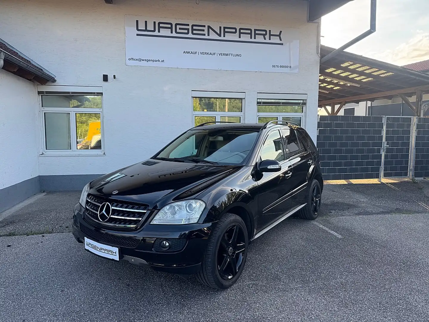 Mercedes-Benz ML 320 CDI 4MATIC Aut. DPF Schwarz - 1
