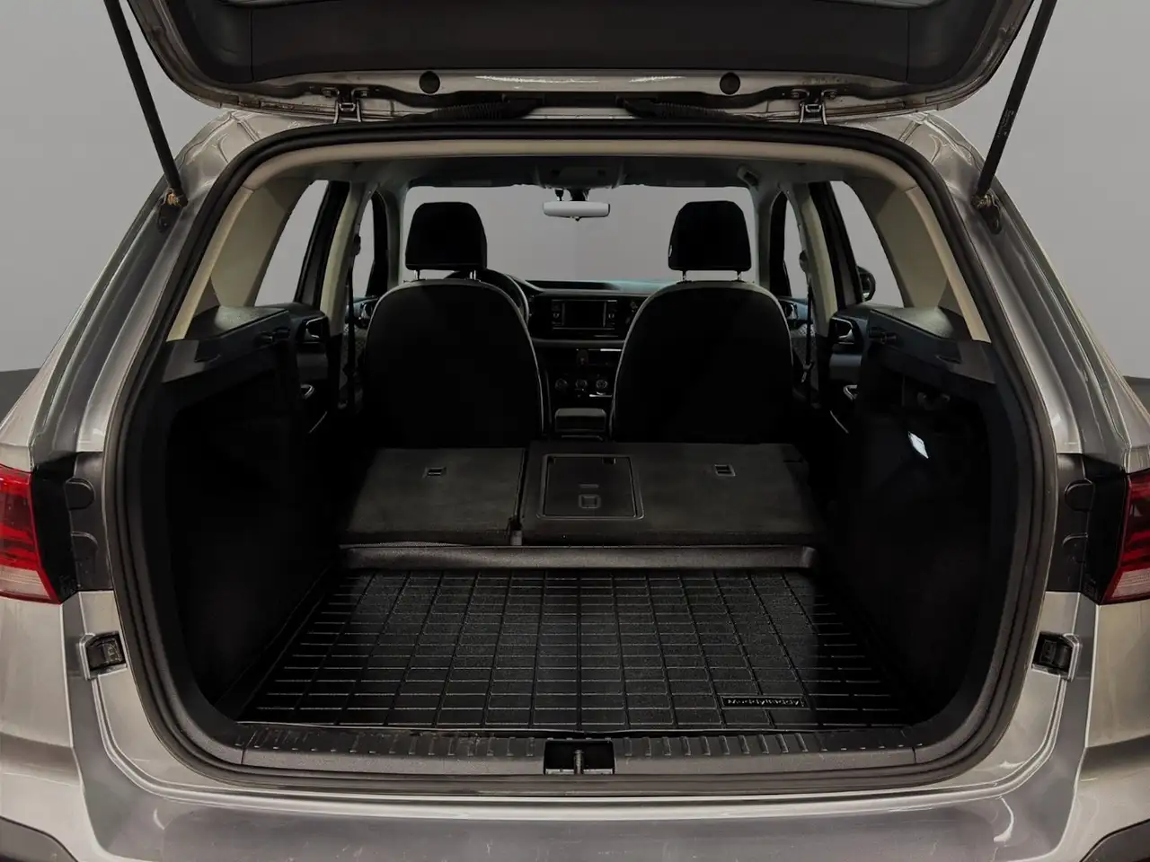 Volkswagen Taos снимка Volkswagen Taos
