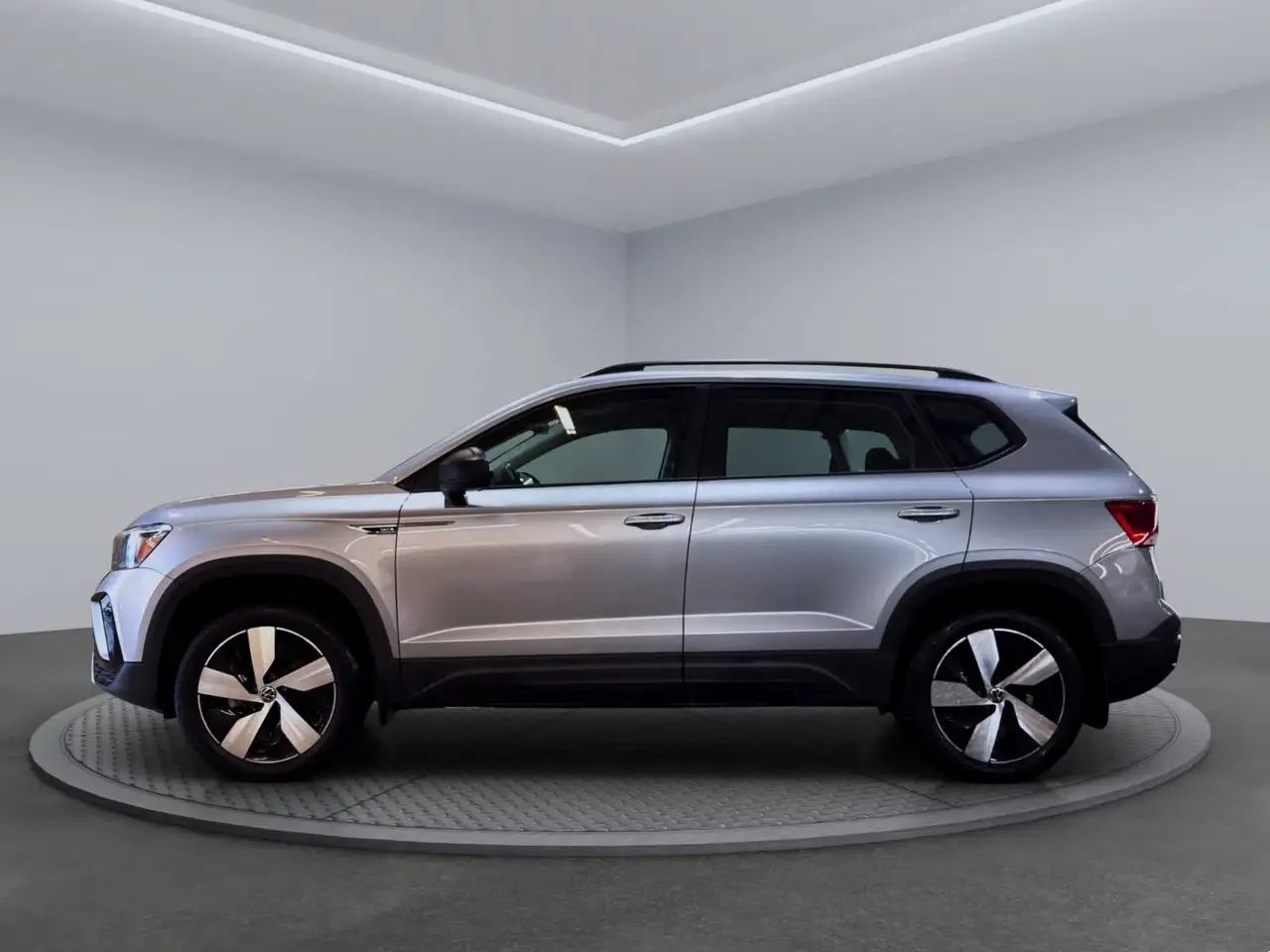 Volkswagen Taos снимка Volkswagen Taos
