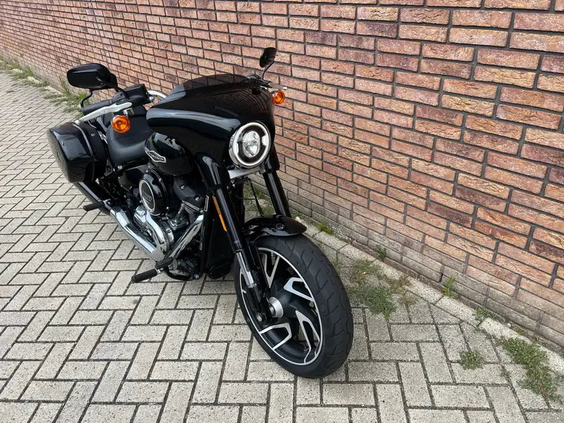 Harley-Davidson Sport Glide - foto 5
