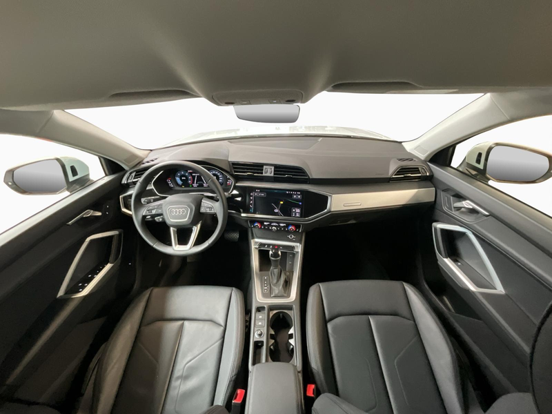 Audi Q3 Advanced+S-Tronic+35TDI+P.Business+P.Assistance — photo 2