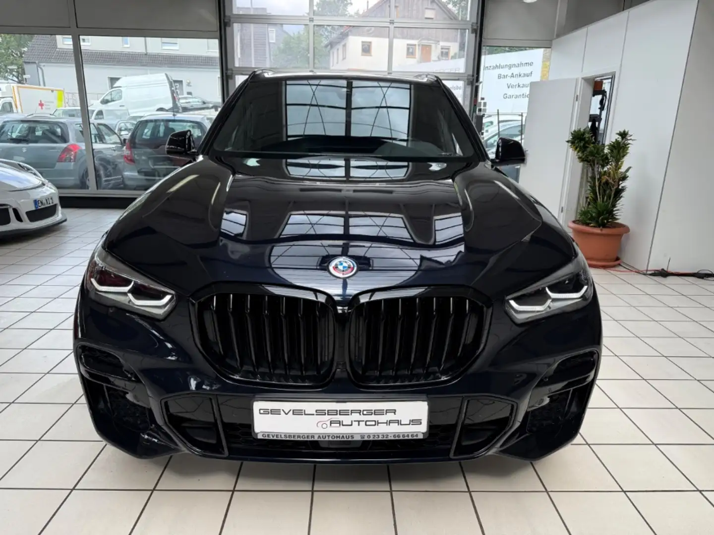 BMW X5 xDrive 25 d M Sport EU6d Scheckheft Navi Leder Dig Black - 2
