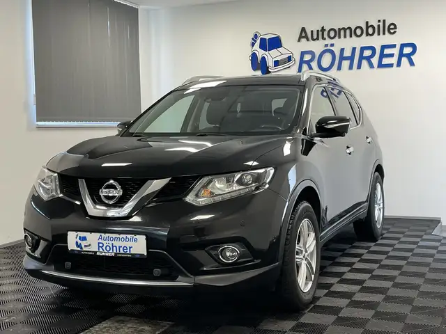 Nissan X-Trail Tekna 4x4 7-Sitzer Navi Pano 360° AHK