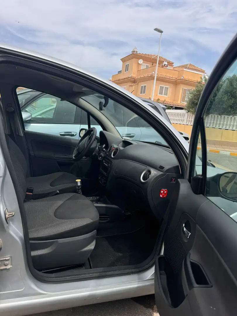 Citroen C3 C3 1.4HDI Furio Furio Plateado - 2