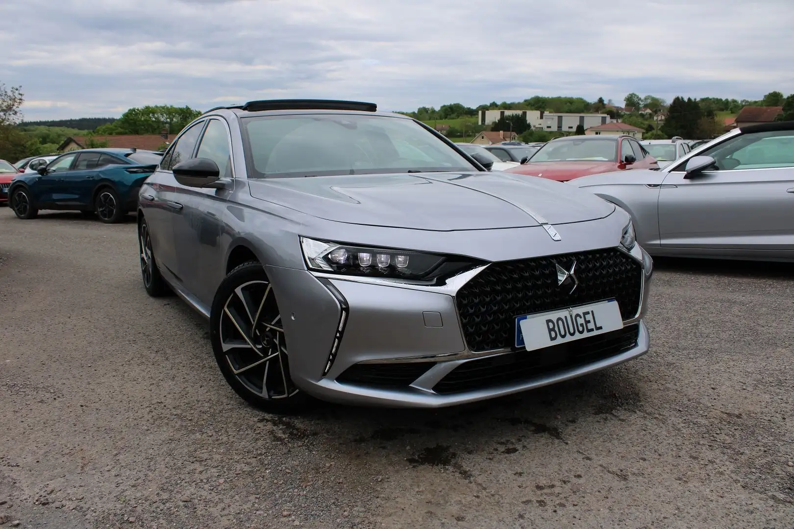 DS Automobiles DS 9 OPÉRA 225 CV GPS 3D CAMÉRA FULL LED TOIT PANO I-CO Gris - 1