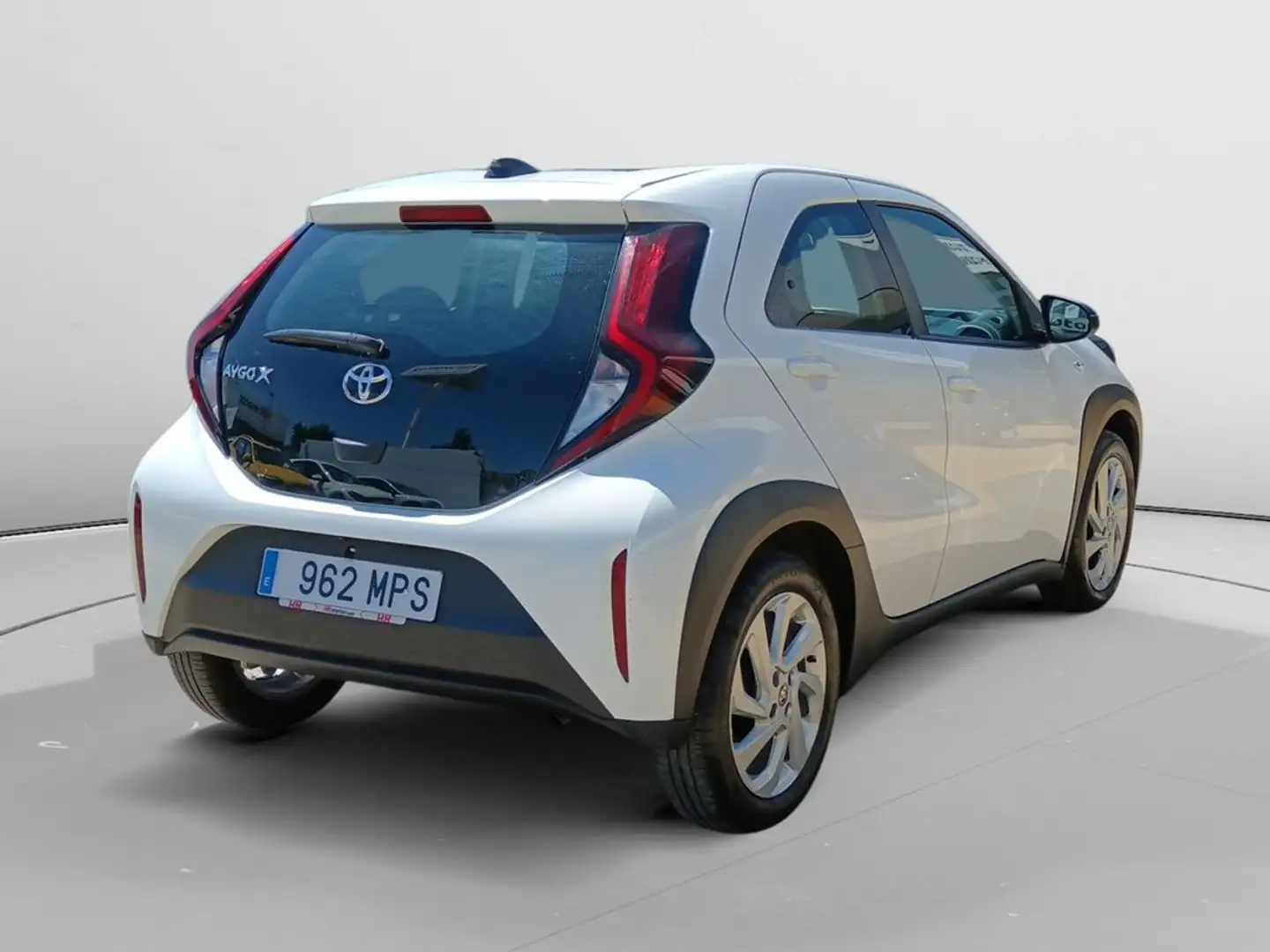 Toyota Aygo 1.0 Play Blanc - 2