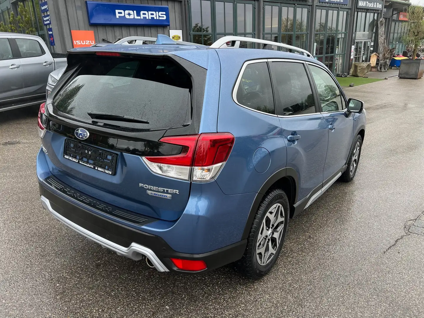 Subaru Forester 2.0ie Lineartronic Active Blau - 2