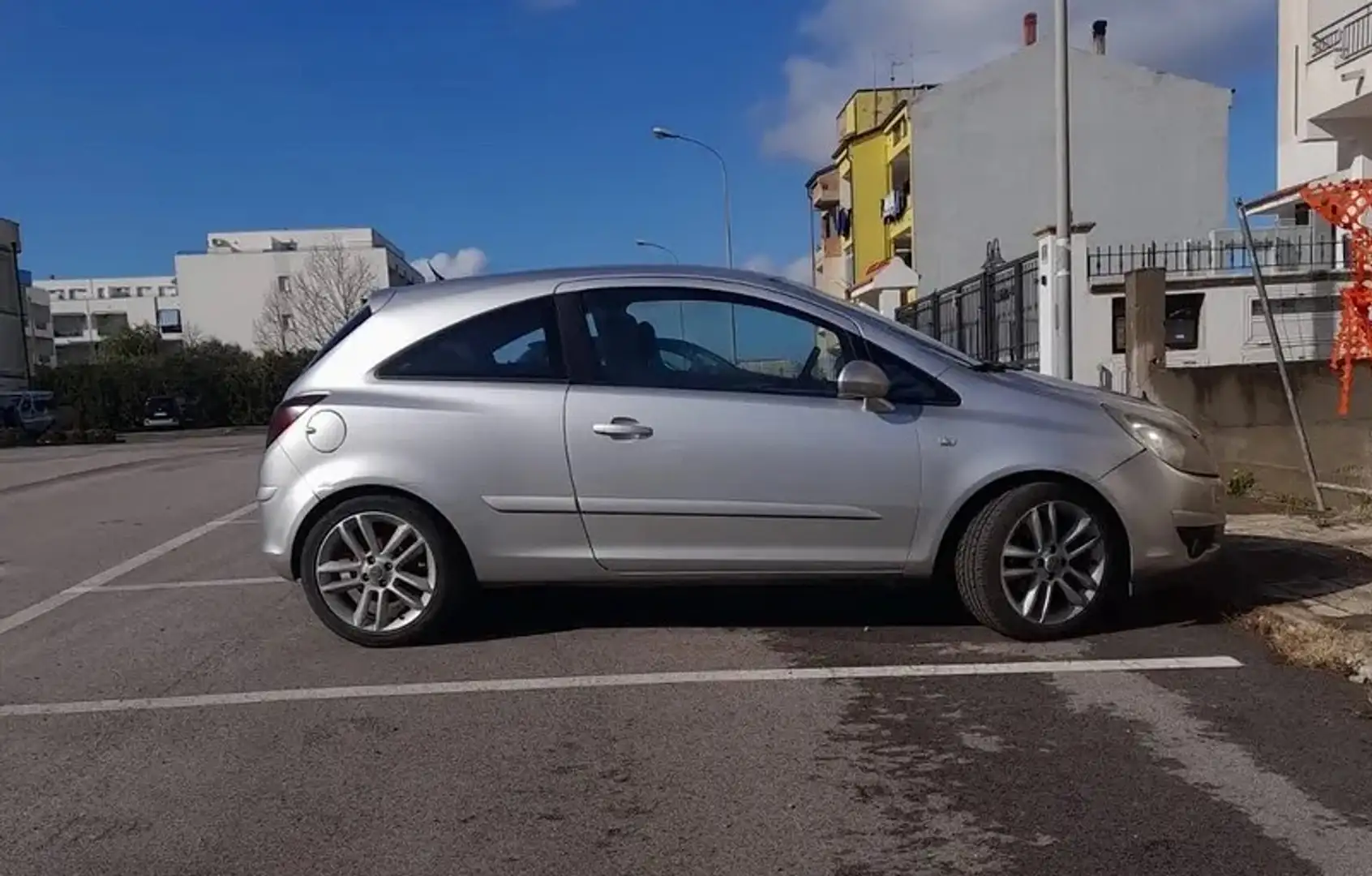 Opel Corsa 3p 1.3 cdti Sport 90cv - 2