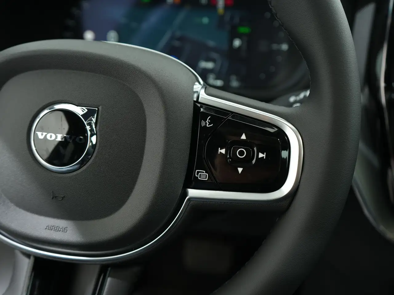 Volvo XC60 2.0 T8 RECHARGE AWD 455PK PLUS BLACK EDITION AUT8, миниатюра 26
