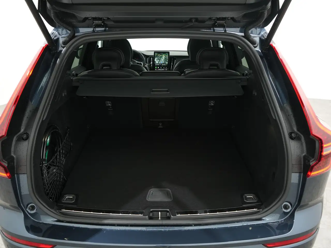 Volvo XC60 2.0 T8 RECHARGE AWD 455PK PLUS BLACK EDITION AUT8, миниатюра 7
