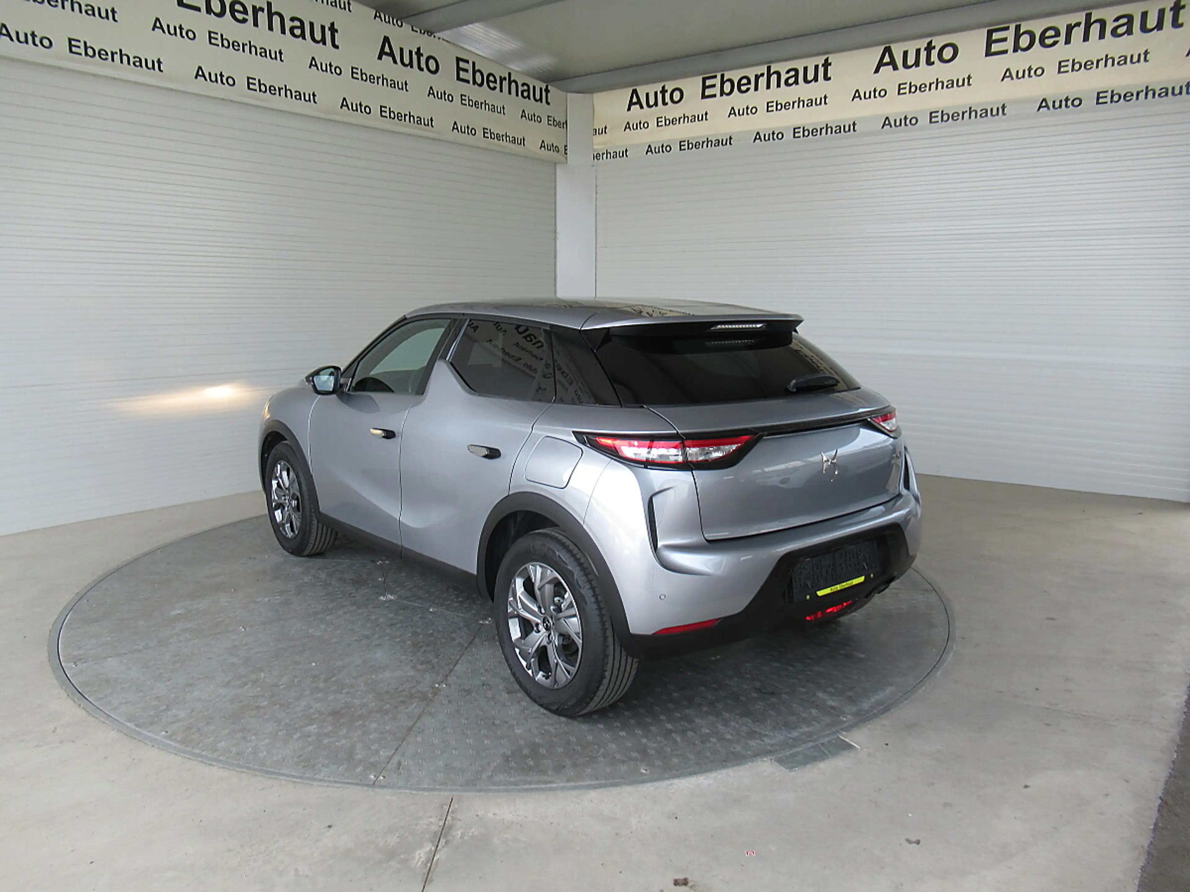 DS Automobiles DS 3 DS3 Crossback PureTech 100 S&S Manuell Bastille — photo 3