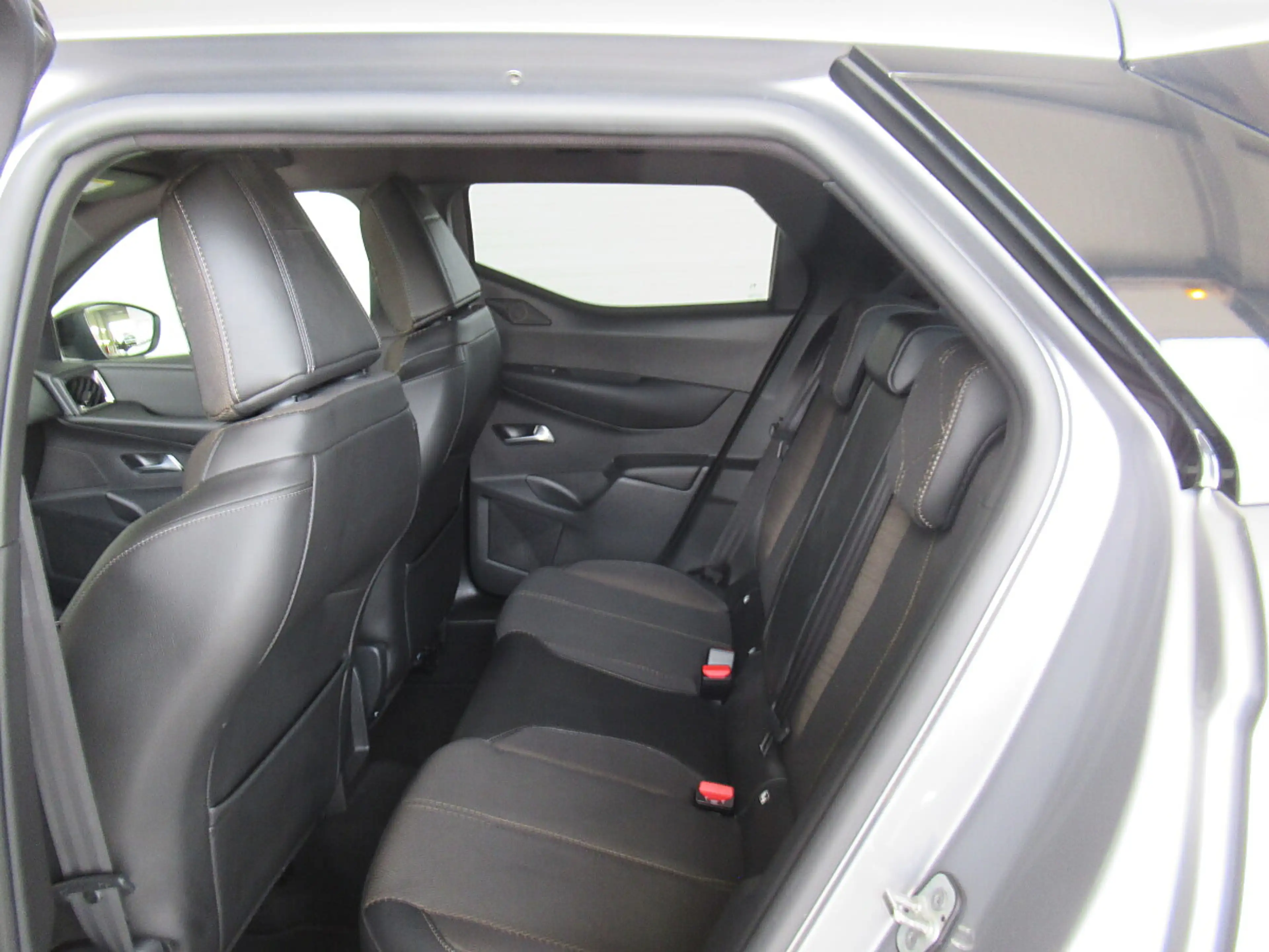 DS Automobiles DS 3 DS3 Crossback PureTech 100 S&S Manuell Bastille — photo 15