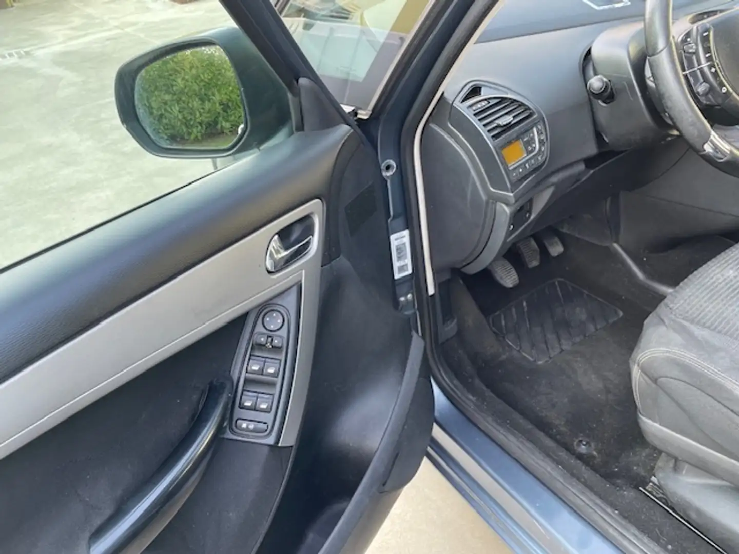 Citroen Grand C4 Picasso Mavi - 2