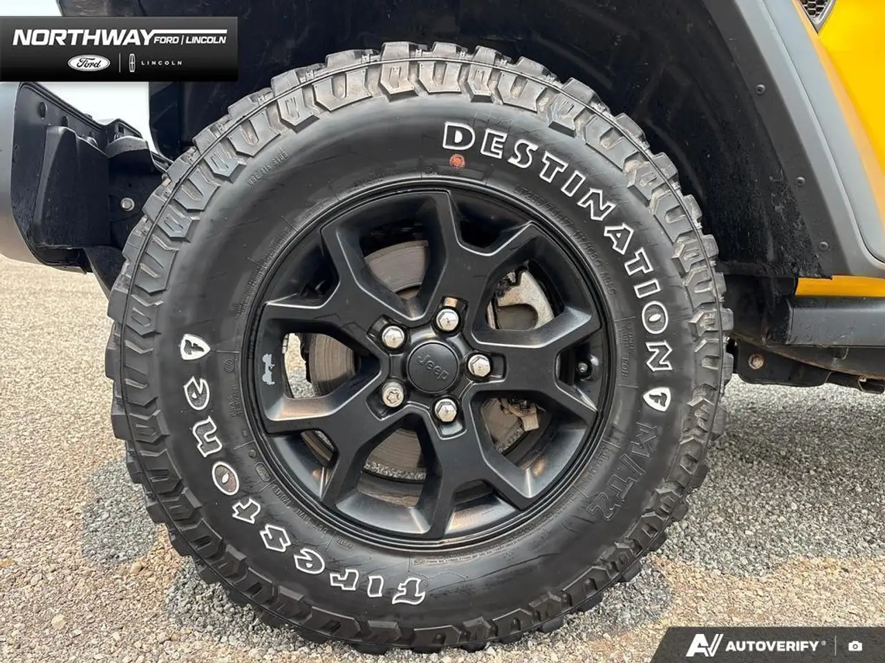 Jeep Wrangler photo Jeep Wrangler